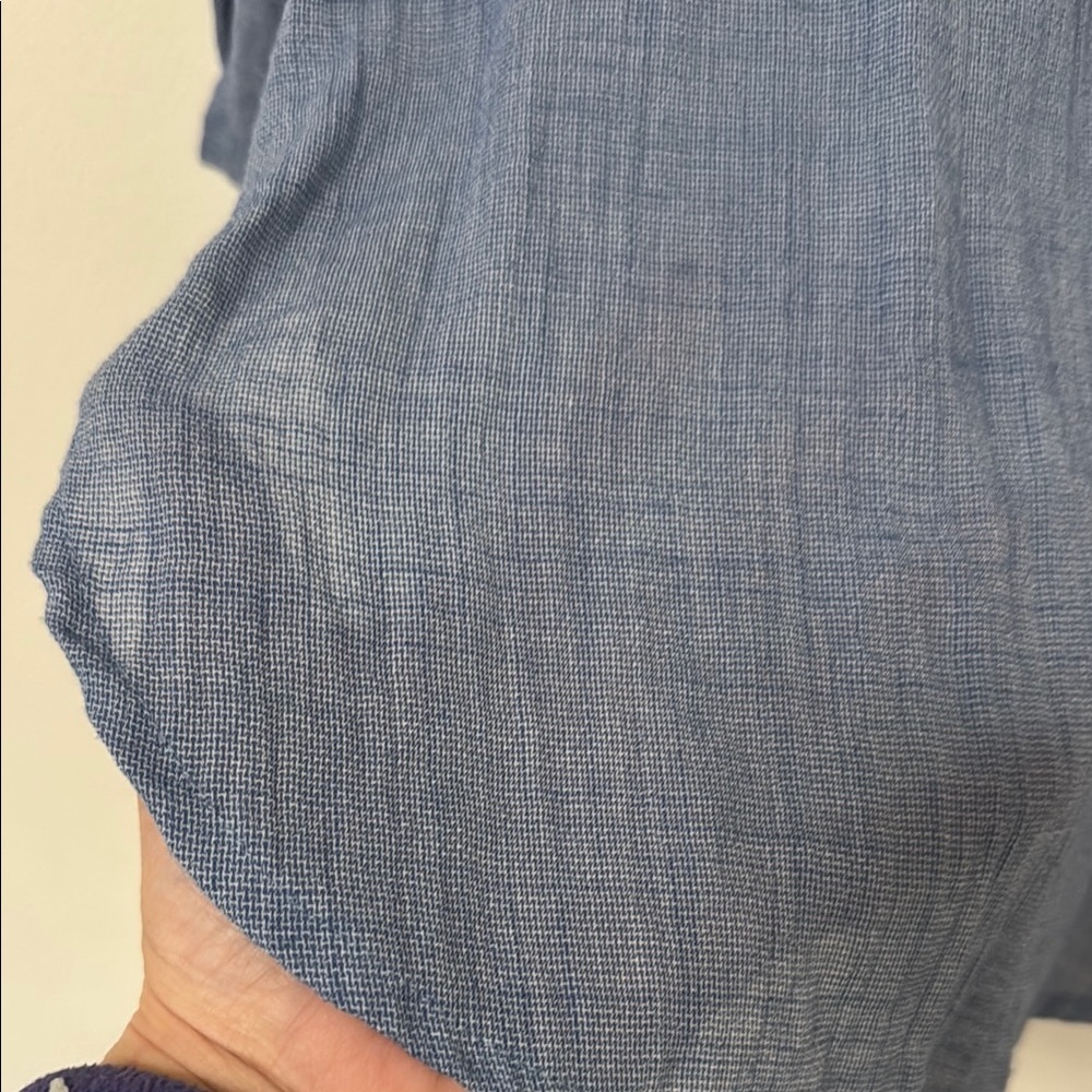 Lush Light Blue V-Neck Roll-Tab Sleeve Tunic - Picture 4 of 6